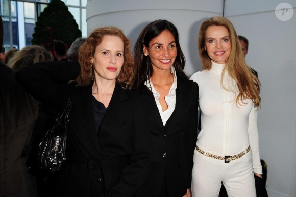 Florence Darel, Inés Sastre et Cyrielle Clair lors de la soirée de remise de Prix Montblanc pour la Culture le 2 juin 2010