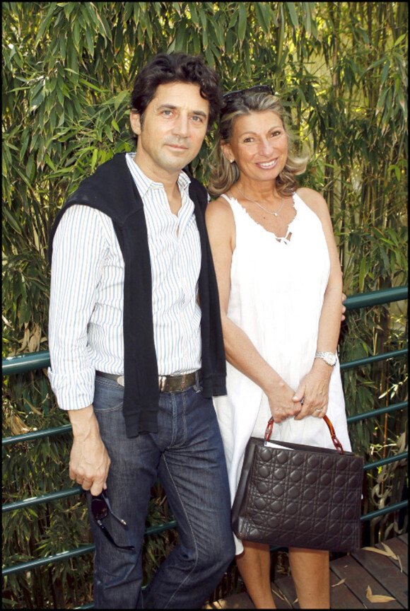 Bruno Madinier et sa femme  lors de la finale Dames de Roland-Garros 2010, le 5 juin 2010