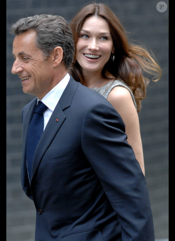 Carla Bruni en Angleterre, à Londres, le 18 juin 2010