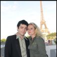 Jimmy et Aurore Auteuil lors de la soirée 1664 au Café de l'Homme à Paris le 22 juin 2010