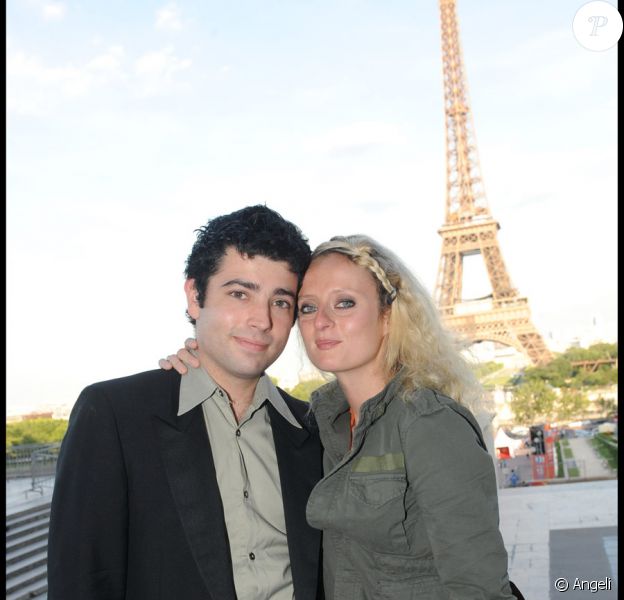 Jimmy et Aurore Auteuil lors de la soirée 1664 au Café de l'Homme à Paris le 22 juin 2010