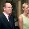 Albert Grimaldi et Charlene Wittstock le 29 juillet 2006, arrivent à un dîner exceptionnel donné par Ira de Furstenberg. C'est la seconde apparition du couple dans le cadre d'une soirée ouverte aux médias. 
