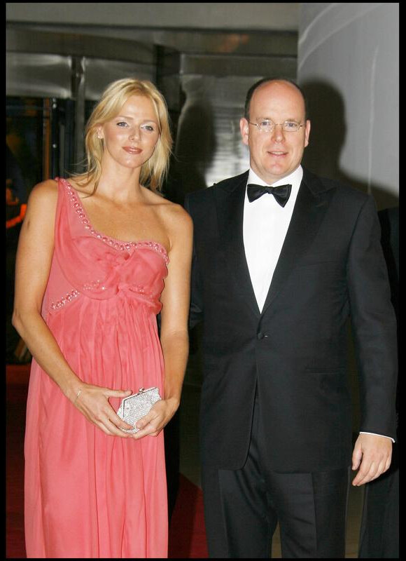 Albert Grimaldi et Charlene Wittstock lors d'une soirée donnée dans le cadre du Grand Prix de Monaco, le 29 mai 2007.