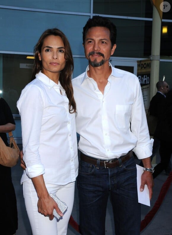 Benjamin Bratt et sa femme Talisa Soto lors de la première du film Love Ranch le 23 juin 2010 à Hollywood.