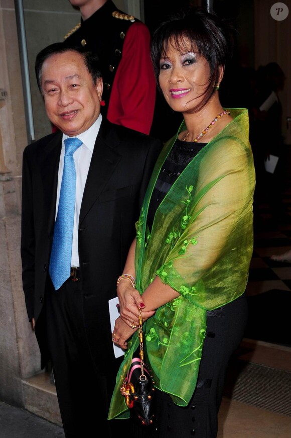 L'ambassadeur du Cambodge et son épouse au gala de L'Aide à l'Enfant Réfugié, le 28 juin 2010.