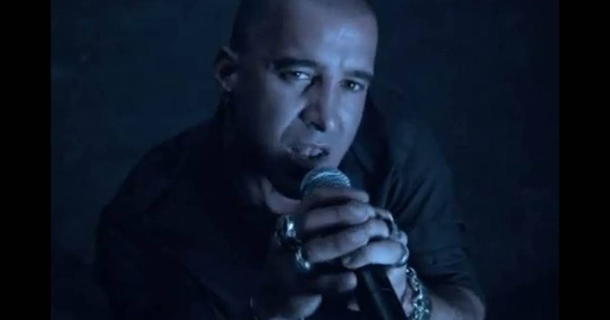 Creed, Rain (album Full circle) Purepeople