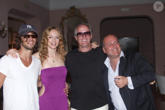 Yaniv Rav, Heather Graham, Peter Fonda, et Pascal Vicedemoni lors du festival du film et de la musique d'Ischia, le 15 juillet 2010 en Italie