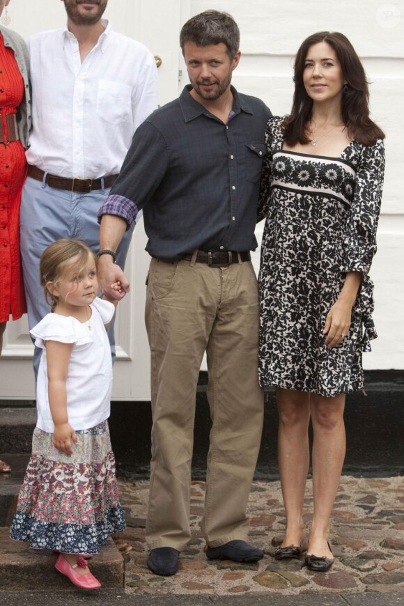 Les membres de la famille de Danemark passent quelques jours ensemble, au Graasten Palace. Frederik et Mary sont présents. 28/07/2010