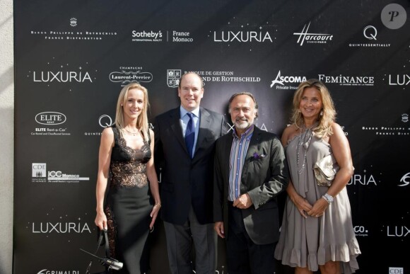 Fabienne Lavaud, Albert de Monaco, Olivier Dassault et son épouse à la manifestation Luxuria à Monaco