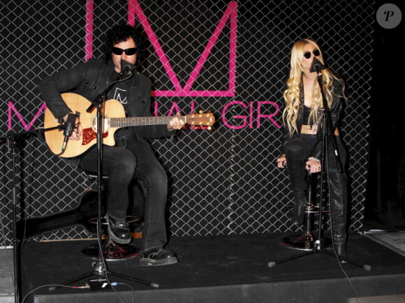 Taylor Momsen lors du lancement de Material Girl dans le grand magasin Macy's à New York, le 3 août 2010