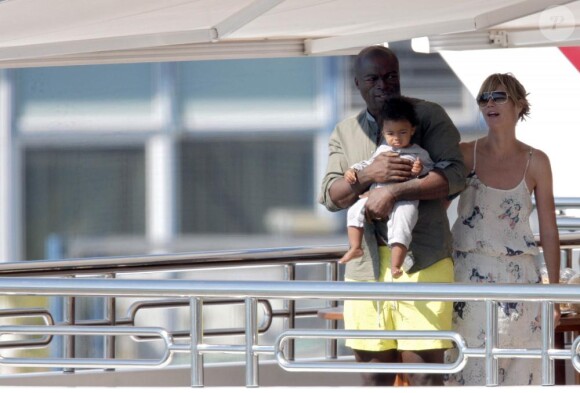 Heidi Klum, Seal, et leurs enfants, en pleine croisière sur la mer méditerranée. Août 2010