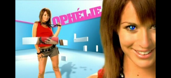 Ophélie Marie de Secret Story saison 1 est aujourd'hui maman d'un enfant de 9 mois. Ça ne l'empêche pas de continuer ses activités de playmate !