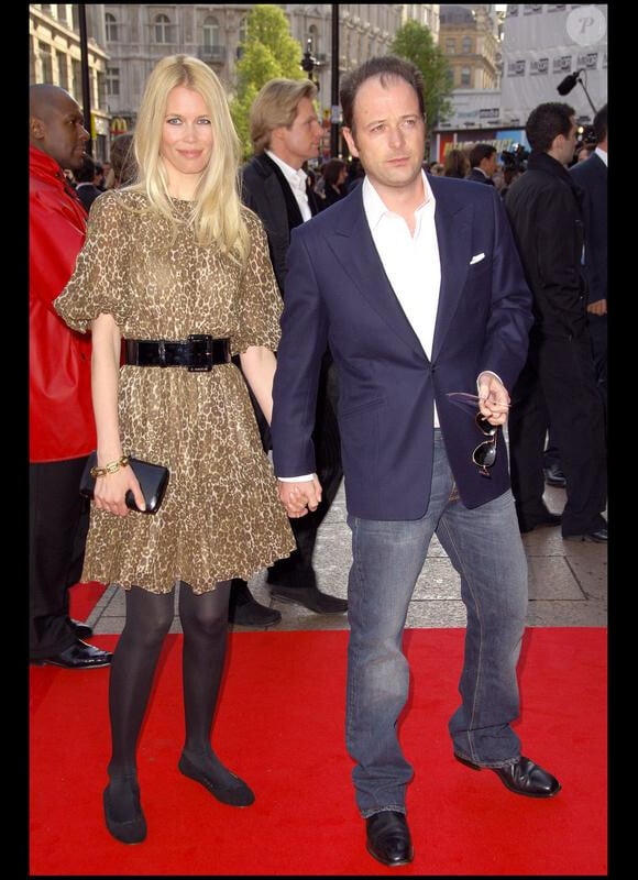 Claudia Schiffer et son mari Matthew Vaughn lors de la première mondiale du film "Flashbacks Of A Fool", le 13 avril 2008 à Londres