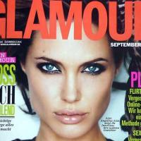 Angelina Jolie : La beauté plantureuse vous offre une rentrée deux fois plus glamour !