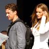 Shia LaBeouf et Rosie Huntington-Whiteley sur le tournage de Transformers 3, à Chicago, en juillet 2010.
