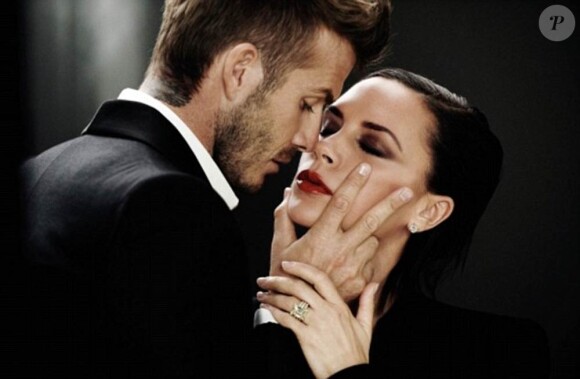 Intimately Beckham Yours, le nouveau parfum de Victoria et David Beckham