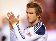 David Beckham accusé d'adultère : Regardez-le s'en prendre à un fan !