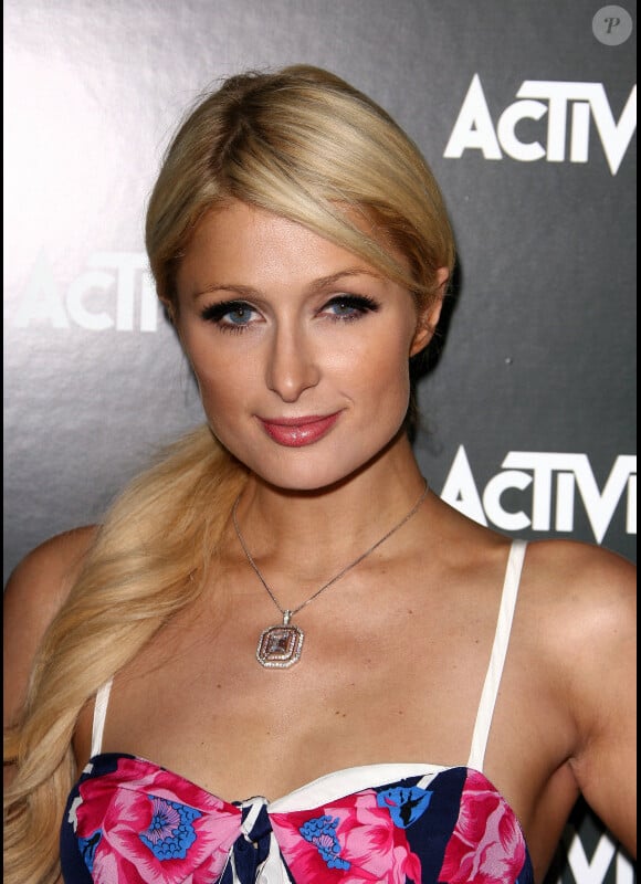 Paris Hilton a été victime d'un cambriolage en décembre 2008. Identifiée, la bande de voleurs a pu lui rendre les bijoux et autres objets qu'elle lui avait volés, d'une valeur de 2 millions de dollars !