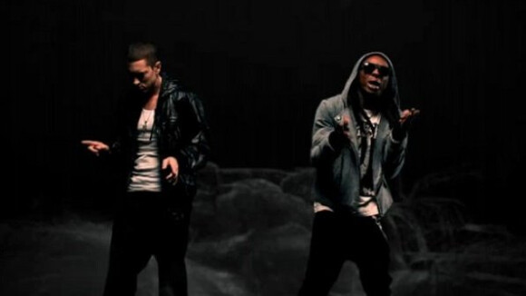 Eminem : Avec Lil Wayne, il sample la chanson de nos boums d'ados !