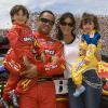 Juan Pablo Montoya et sa femme Connie, avec leurs enfants Sebastian et Paulina