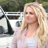 Britney Spears : Sans sous-vêtements et négligée, elle va mieux... quand même !