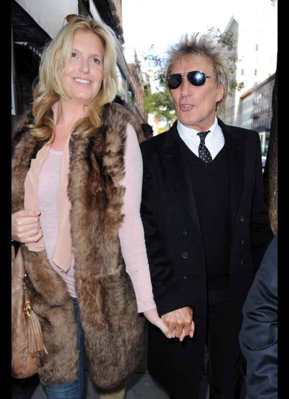 Rod Stewart et Penny Lancaster à New York le 19 octobre 2010