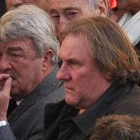 Obsèques de Georges Frêche: Du chagrin par milliers, Gérard Depardieu affligé...