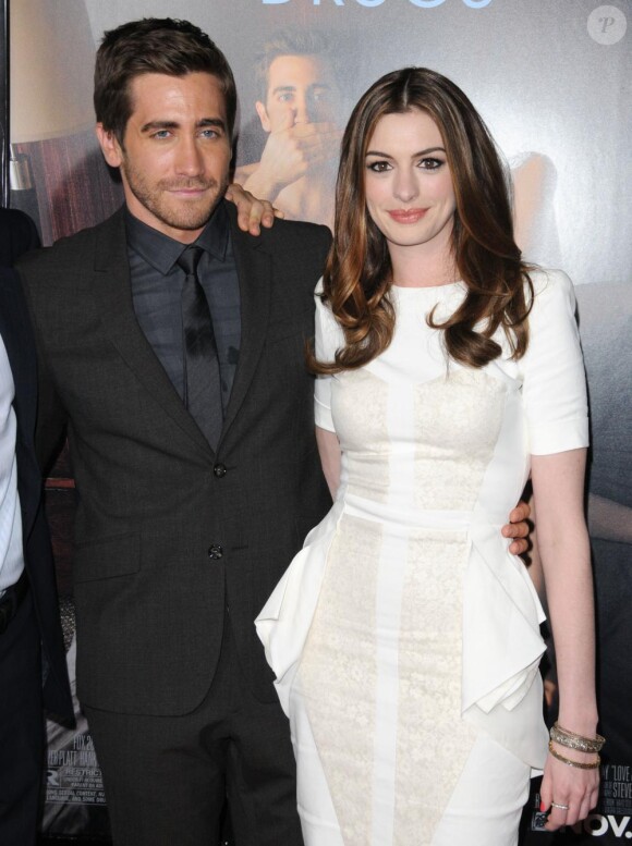 Jake Gyllenhaal et Anne Hathaway à la première de Love and other drugs, à Hollywood, le 4 novembre 2010