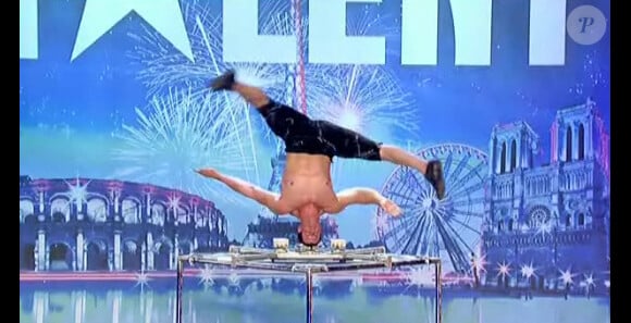 Jean-François Martel acrobate dans Incroyable Talent