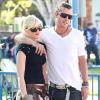 Gwen Stefani et son mari Gavin Rossdale e (13 novembre 2010 dans un parc de West Hollywood)