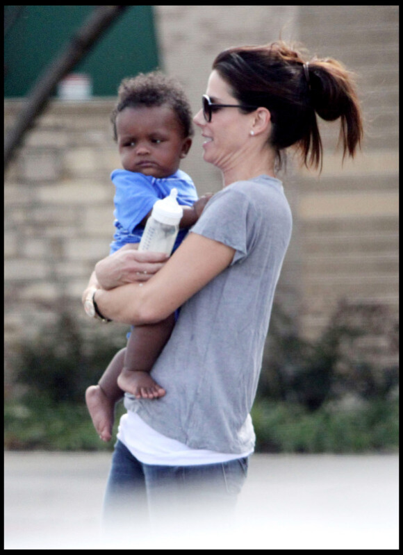 Sandra Bullock et son fils Louis