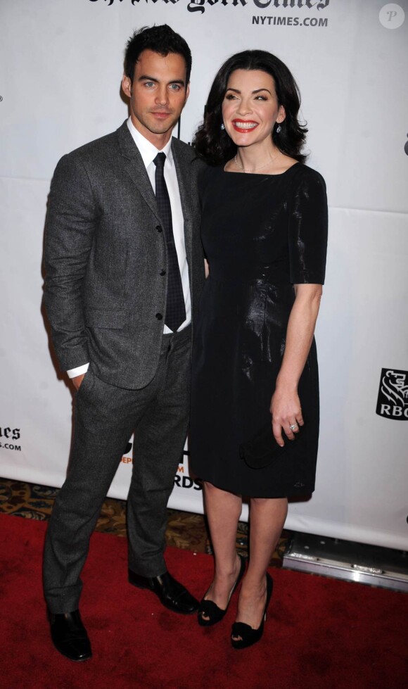 Julianna Magulies et son époux lors des Gotham film awards à New York le 29 novembre 2010