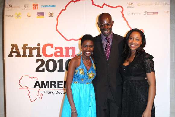 Rokhaya Diallo, Sylvère Henri Cissé et Ela Essou lors du gala AfriCAN à Paris le 19 novembre 2010