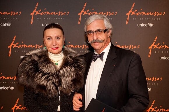 Monsieur et Madame Petrossian lors de la vente aux enchères des Frimousses le 7 décembre dans l'Hôtel  des Ventes Drouot Montaigne à Paris