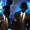Les Daft Punk, à l'occasion de l'avant-première hollywoodienne de Tron Legacy, qui s'est tenue au El Capitan Theatre, à Los Angeles, le 11 décembre 2010.
