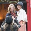Kristen Bell joue les touristes à Paris, le 15 décembre 2010.