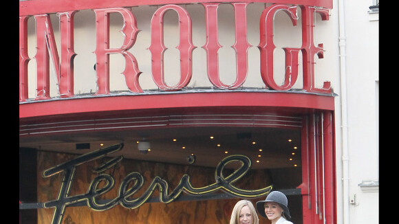 La charmante Kristen Bell à la découverte de Paris et de ses fans !