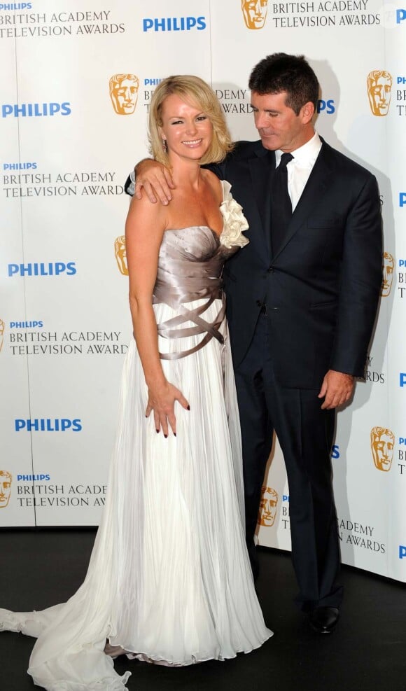 Amanda Holden et Simon Cowell, Cérémonie des BAFTA, Londres, 6 juin 2010