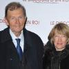 Etienne Mougeotte et sa femme, à l'occasion de l'avant-première du Discours d'un roi, dans l'enceinte de l'UGC Normandie, à Paris, le 4 janvier 2011.