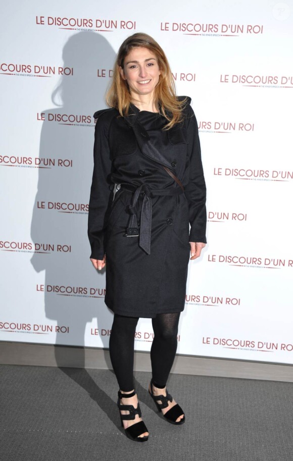 Julie Gayet, à l'occasion de l'avant-première du Discours d'un roi, dans l'enceinte de l'UGC Normandie, à Paris, le 4 janvier 2011.