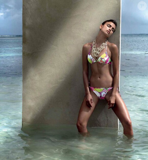 La belle Irina Shayk pour la collection printemps/été 2011 de la marque de maillots de bains ORY.