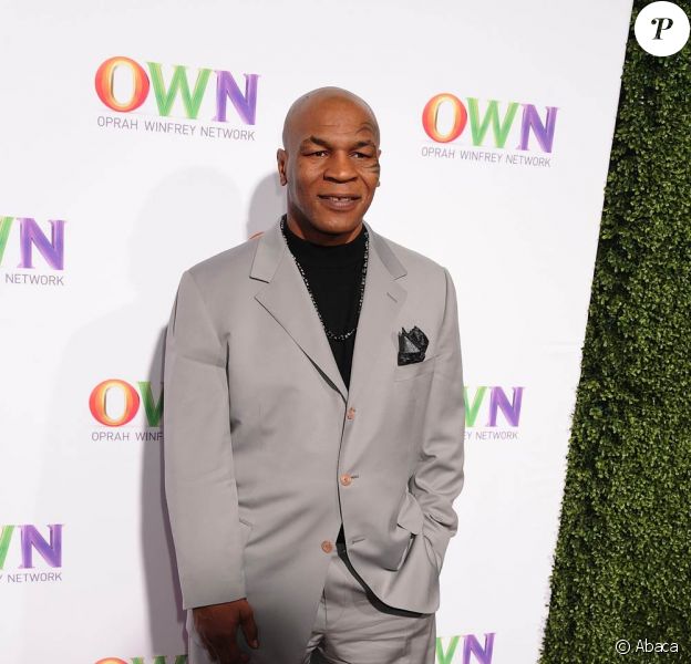 Mike Tyson retrouve le sourire pour son amie Oprah Winfrey ! - Purepeople