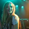 Avril Lavigne sur le tournage de son dernier clip, What the Hell ?.