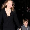 Hilary Swank et son beau-fils Sam Campisi vont diner à Los Angeles, le 7 janvier 2011.