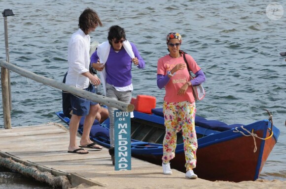 Ronnie Wood et sa compagne Ana Araujo en vacances en Uruguay, le 3 janvier 2011