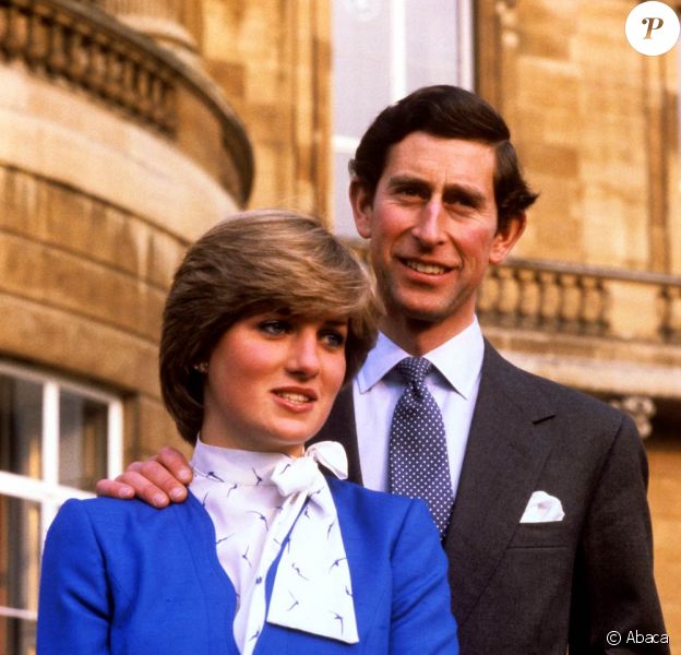 Le Prince Charles Et Lady Di Vus Par Warhol Au Temps De Leur Mariage Purepeople