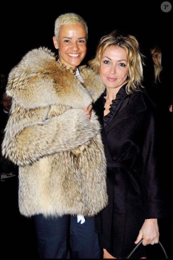 Nadege Dubospertus et Francesca Senette au défilé Dsquared2 à la Fashion Week de Milan, le 18 janvier 2011