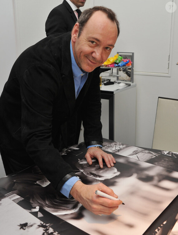 Kevin Spacey lors du lancement de la collection Portofino de la marque IWC présentée au 21e Salon de la Haute Horlogerie de Genève, le 18 janvier 2011