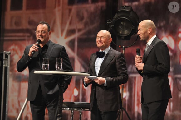 Jean Reno, Georges Kern, président d'IWC, et Zinedine Zidane lors de la soirée organisée pour le lancement de la collection Portofino IWC, le 18 janvier 2011, à Genève