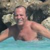 Julio Iglesias batifole durant vacances à Punta Cana, en République Dominicaine. Janvier 2011